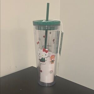 Hello Kitty Tumbler with Green Lid and Straw